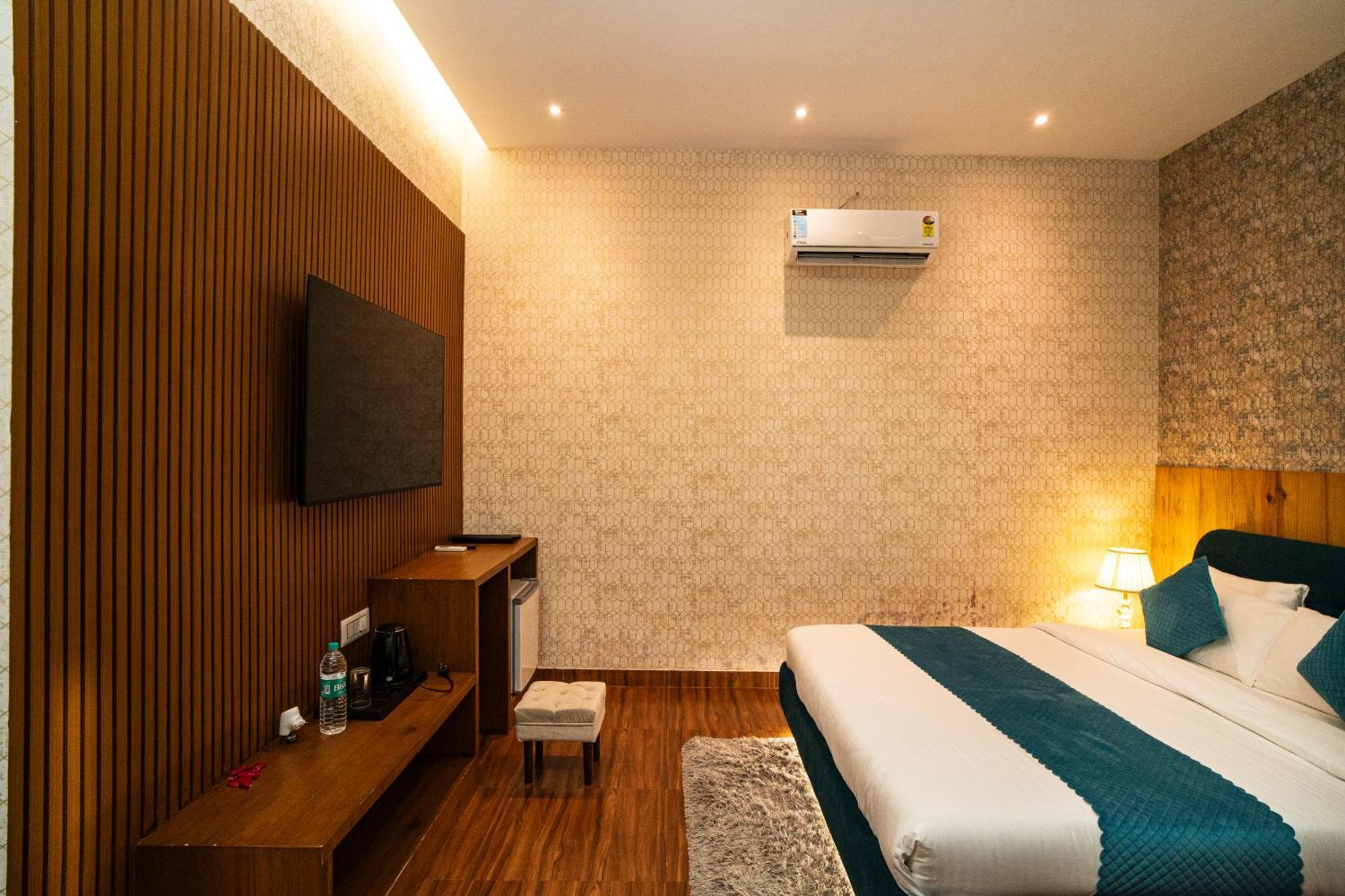 The Aravali Resort Bijni Екстер'єр фото