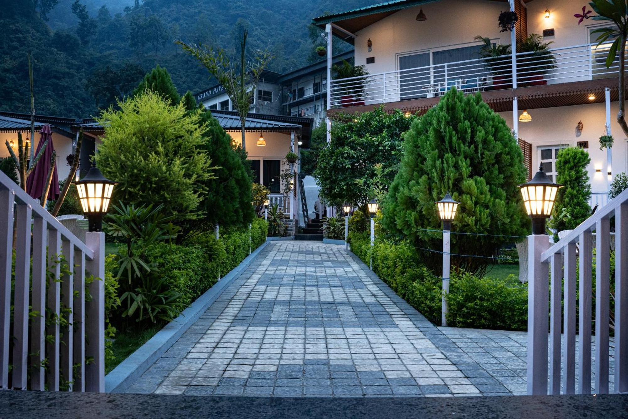 The Aravali Resort Bijni Екстер'єр фото